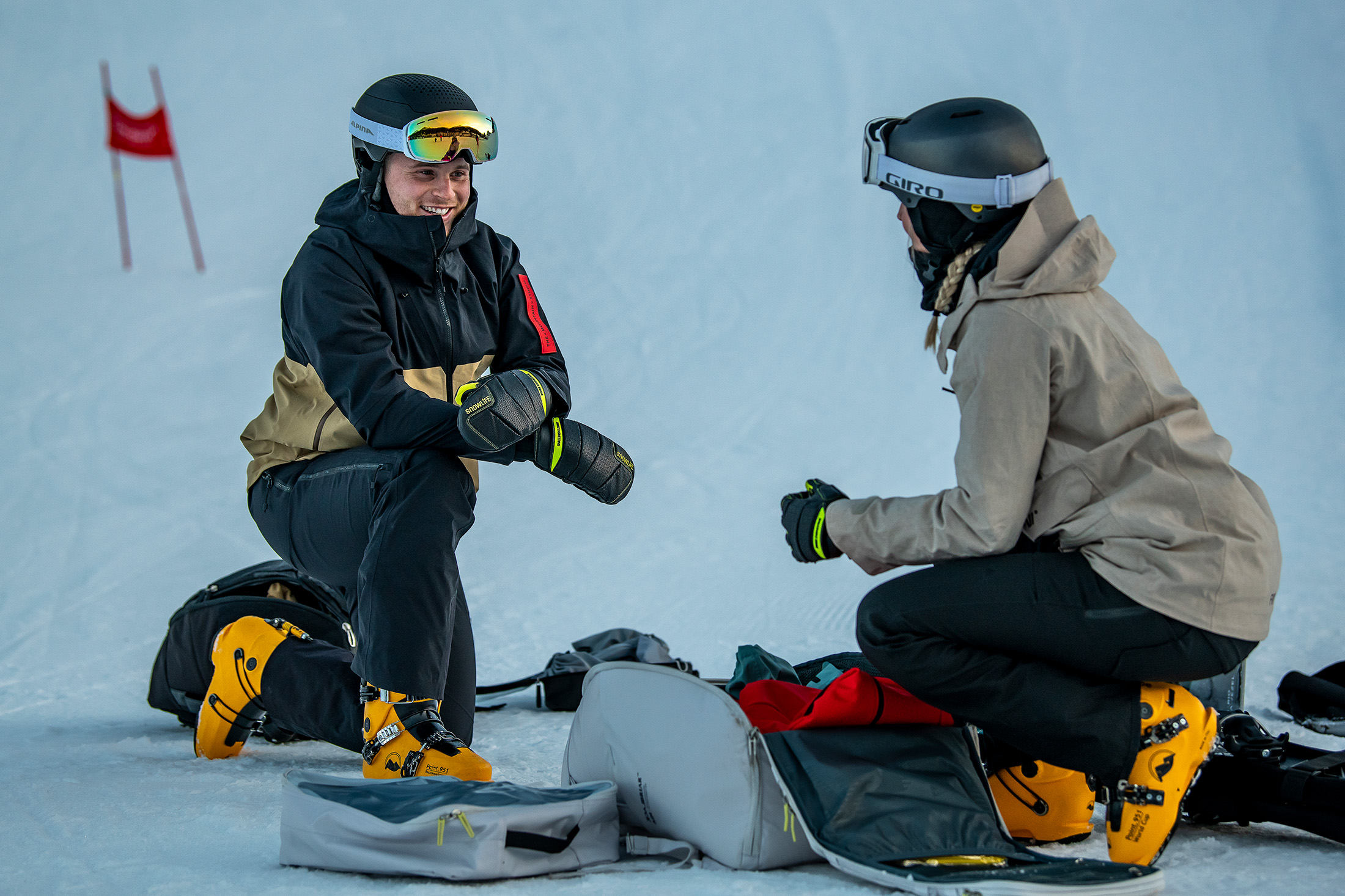 Snowboard Couple